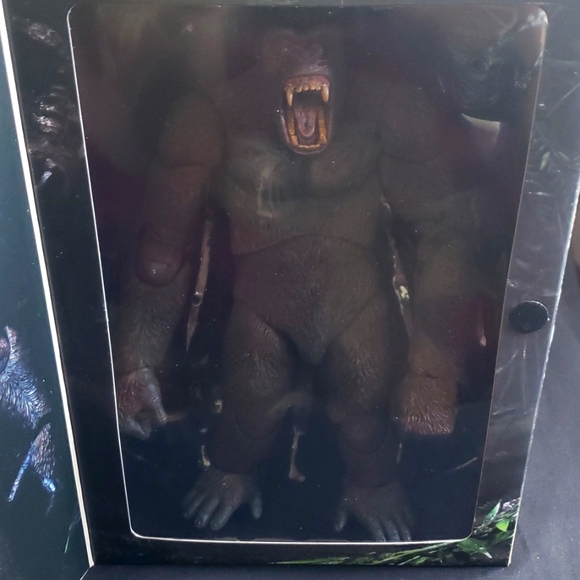 Neca Collectable/Action figure - Picture 3 of 4